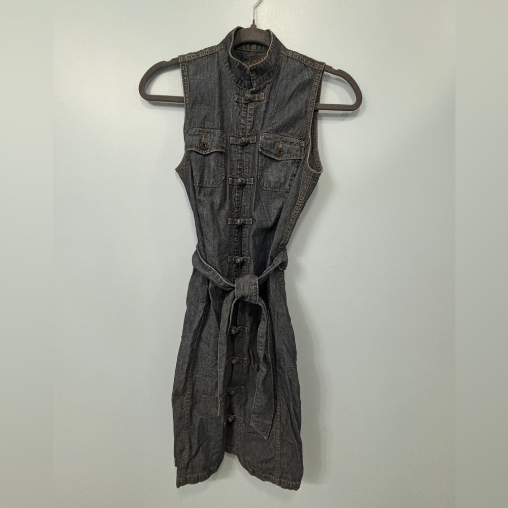 Lauren Jean Co, retro Jean dress denim sleeveless mandarin collar